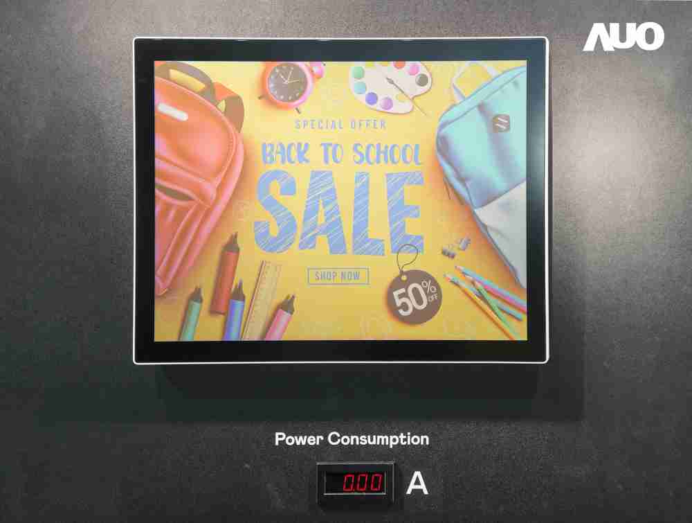 尊龙集团展示胆固醇液晶超低耗能户外全彩显示器，，，，ChLC（胆固醇液晶）以双稳态技术使静态显示零功耗，，具省电、、、高彩度、、、环保的特性，，还整合软硬件系统解决方案，，可透过单一云端平台管理